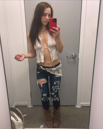 Full leaked Tailorrmoonn private onlyfans photo