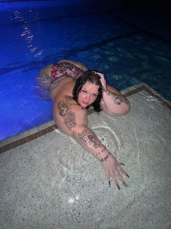 Full leaked Tallglassofjess private onlyfans photo