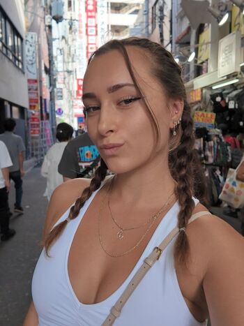 Full leaked Tania koh lanta page private onlyfans photo