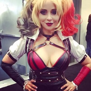 Tara Strong