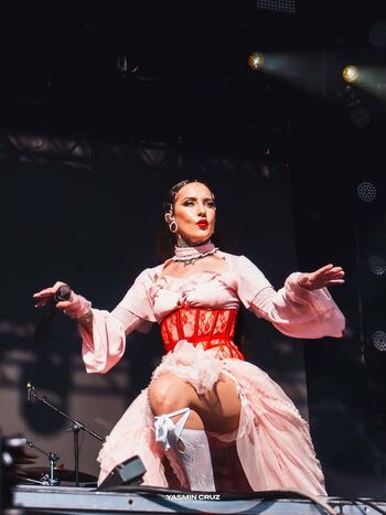 Tatiana Shmayluk