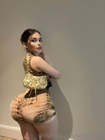 Full leaked Tayler hills page private onlyfans photo