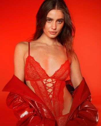Full leaked Taylor hill private onlyfans photo