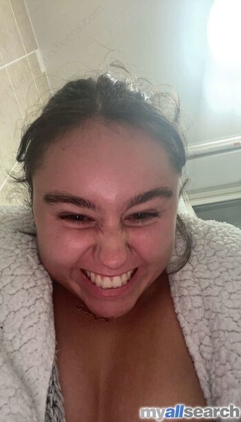 Full leaked Taylor lumsden page private onlyfans photo