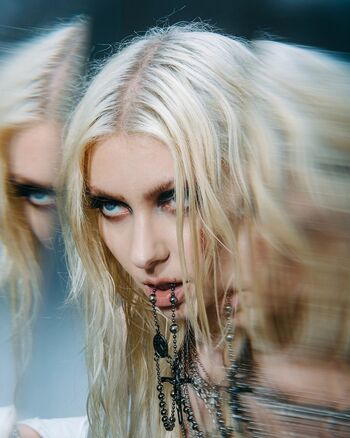 Full leaked Taylor momsen  page private onlyfans photo