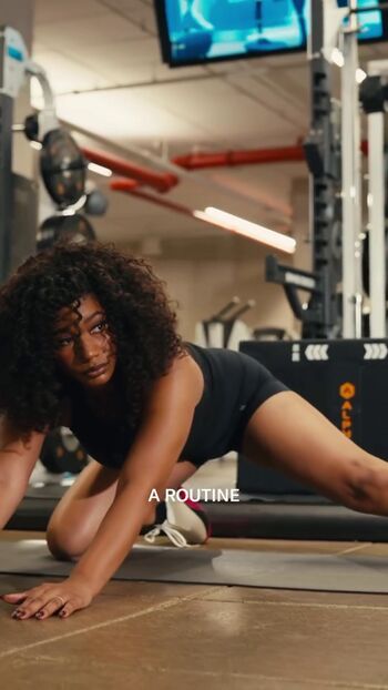 Full leaked Taylor rooks page private onlyfans photo