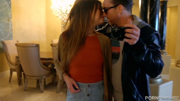 Full leaked Taylor sands page private onlyfans photo