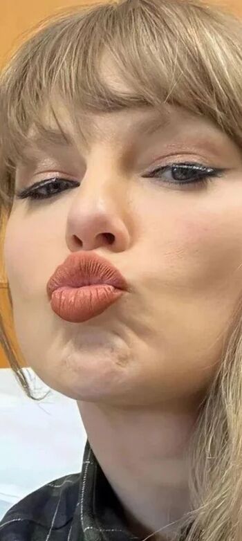 Full leaked Taylor swift  page private onlyfans photo