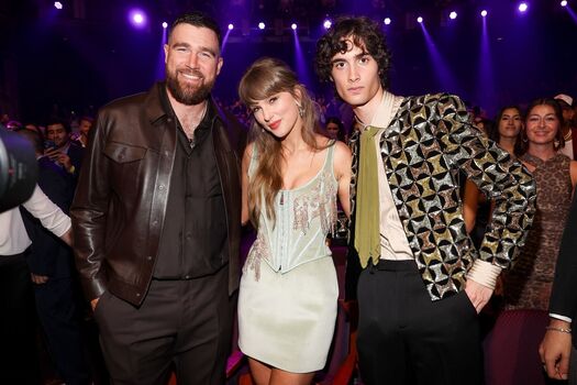 Full leaked Taylor swift  page private onlyfans photo