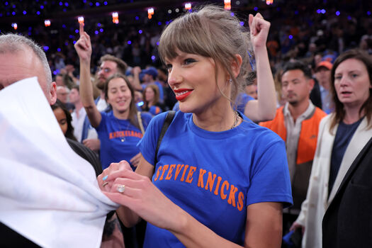 Full leaked Taylor swift  page private onlyfans photo