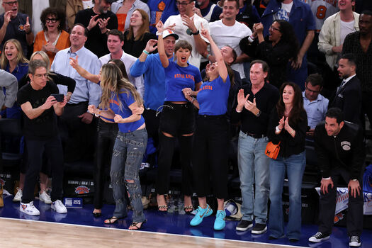 Full leaked Taylor swift  page private onlyfans photo