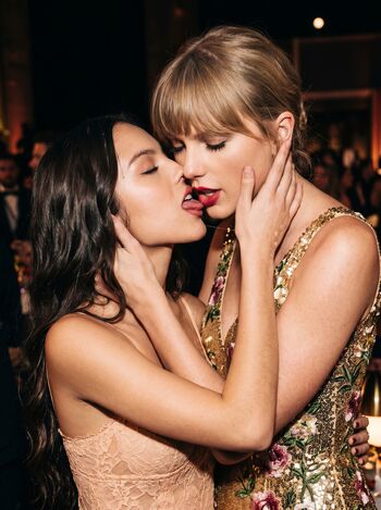 Full leaked Taylor swift  page private onlyfans photo