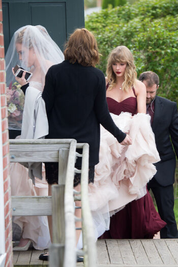 Full leaked Taylor swift page private onlyfans photo