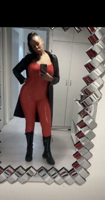 Full leaked Tchikita private onlyfans photo