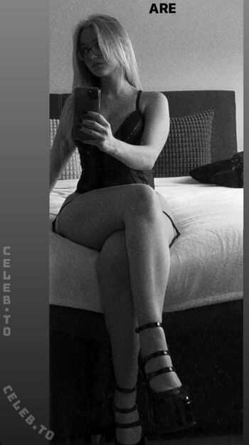 Full leaked Teilzeitsami private onlyfans photo