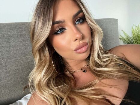 Full leaked Tenielle burgess page private onlyfans photo