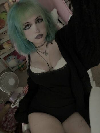 Full leaked Terann hilow page private onlyfans photo