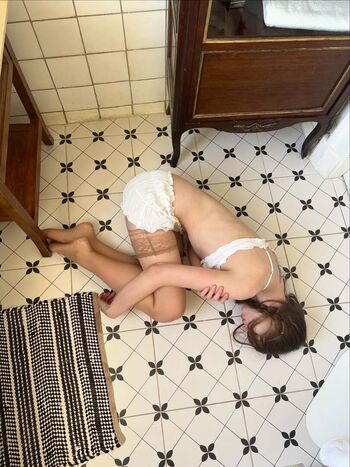 Full leaked Hanna larsson/ private onlyfans photo