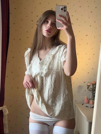 Full leaked Milanahot/ private onlyfans photo