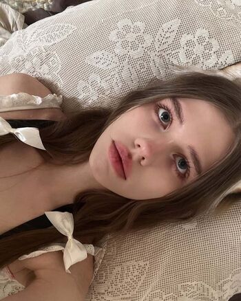 Full leaked Zishy / private onlyfans photo