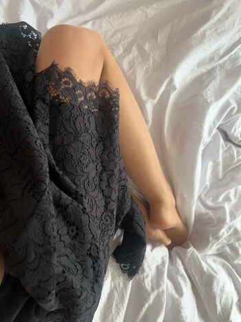 Full leaked Dolly sky/ private onlyfans photo