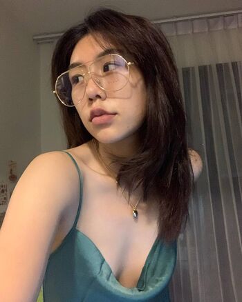 Thai Girls ????????
