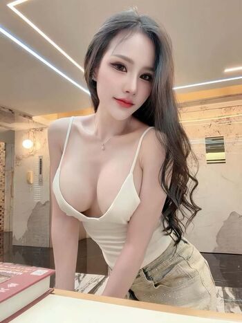 Full leaked Thai girls  page private onlyfans photo