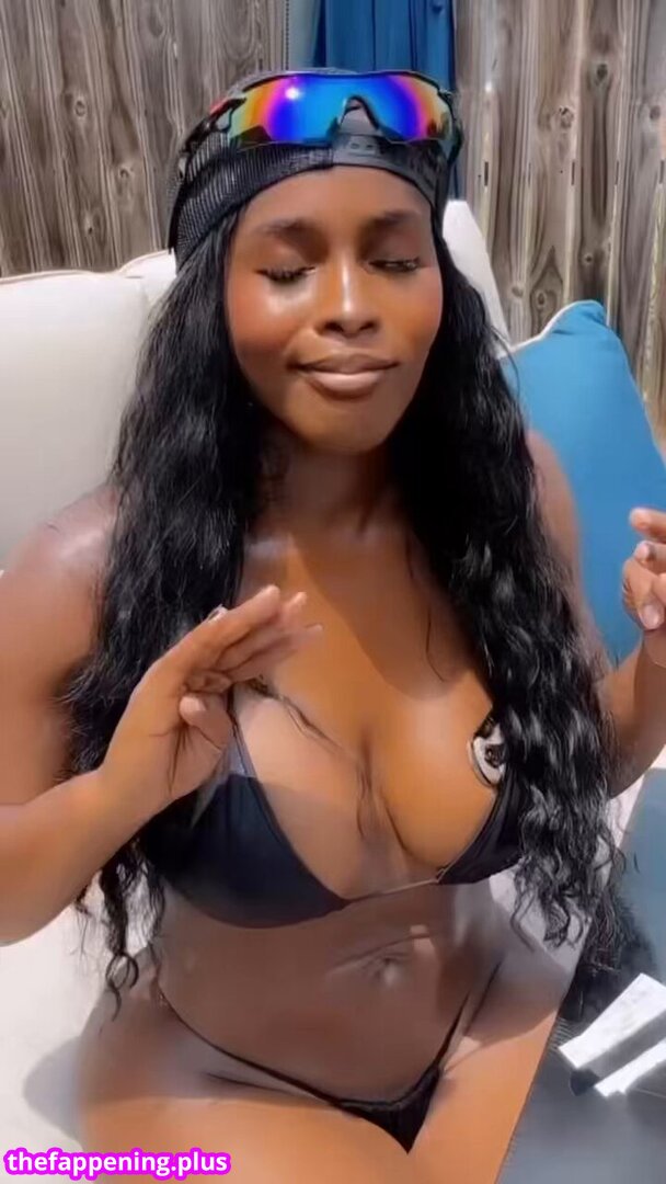 thatgalfoxy