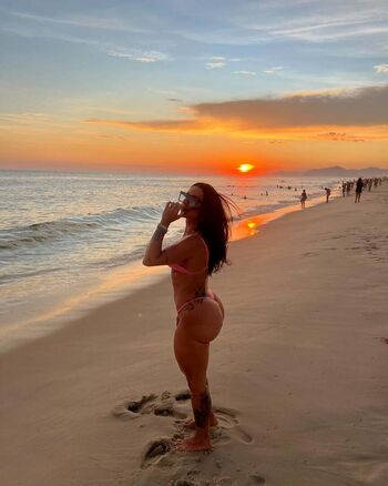 Full leaked Thatiane oliveira private onlyfans photo