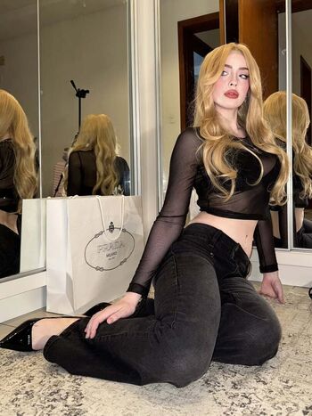 Full leaked Thayse kloppel page private onlyfans photo