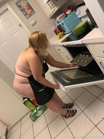 Full leaked The glazed wife page private onlyfans photo