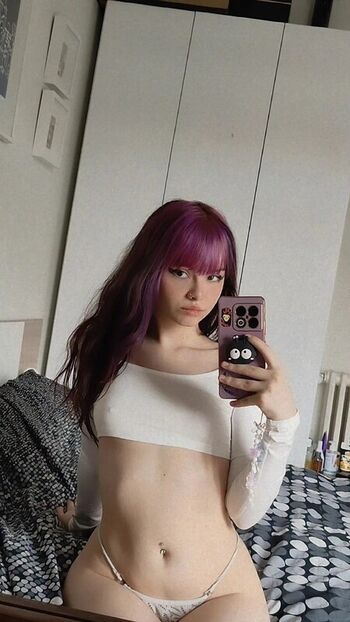 Full leaked Theakaleina page private onlyfans photo