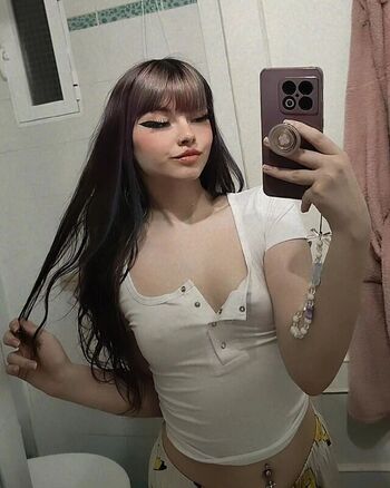 Full leaked Theakaleina page private onlyfans photo