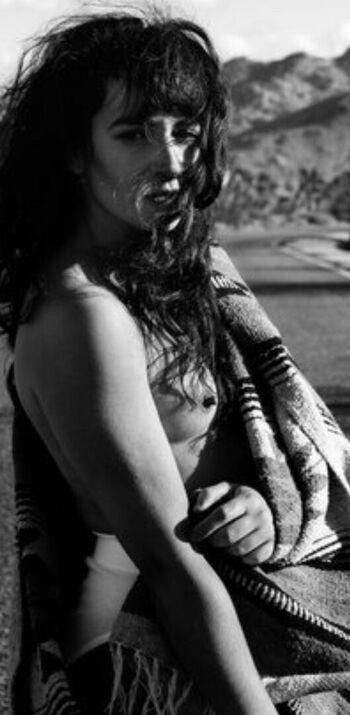 Full leaked Theanniepotts private onlyfans photo
