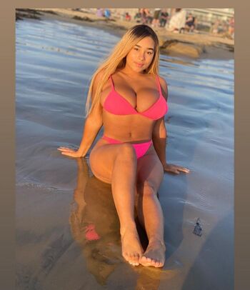 Full leaked Thebaebreanna private onlyfans photo