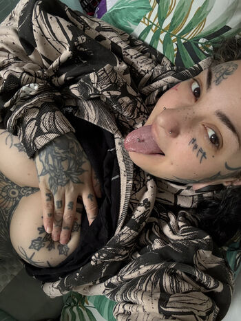 Full leaked Theblxckwolf private onlyfans photo