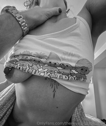 Full leaked Thecouplenextdoor private onlyfans photo