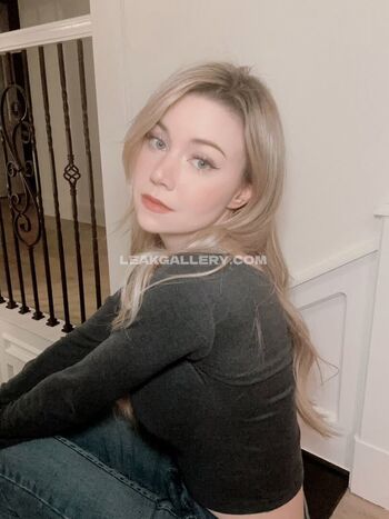 Full leaked Thedizzykitten private onlyfans photo