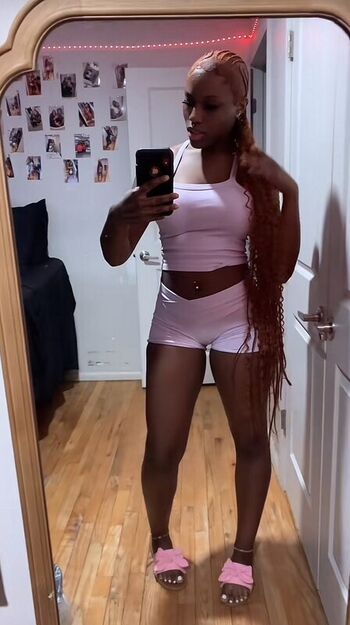 Full leaked Theeonlyyysasha private onlyfans photo