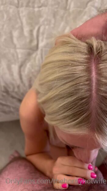Full leaked Thehornyhotwife private onlyfans photo