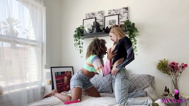 Full leaked Thejennafoxx private onlyfans photo