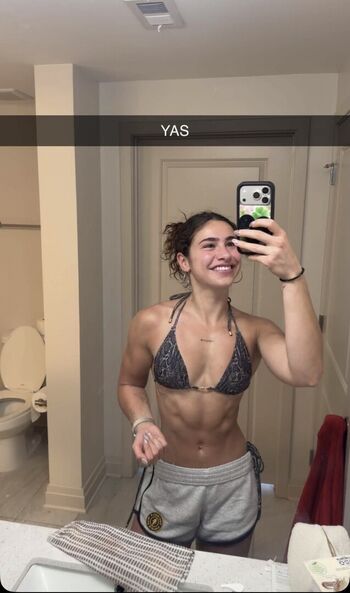 Full leaked Thelatgirl private onlyfans photo