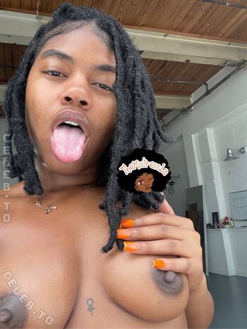 Full leaked Themistressla private onlyfans photo