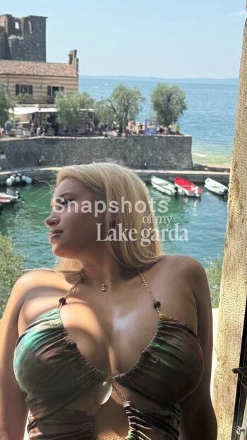 Full leaked Theonlyone private onlyfans photo