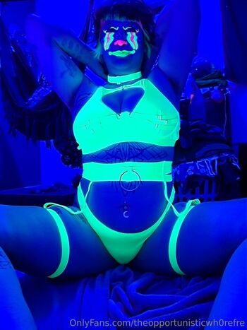 theopportunisticwh0refre