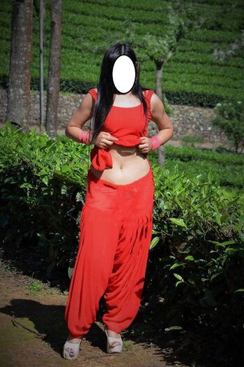 Full leaked Therealpankhurikunaal private onlyfans photo