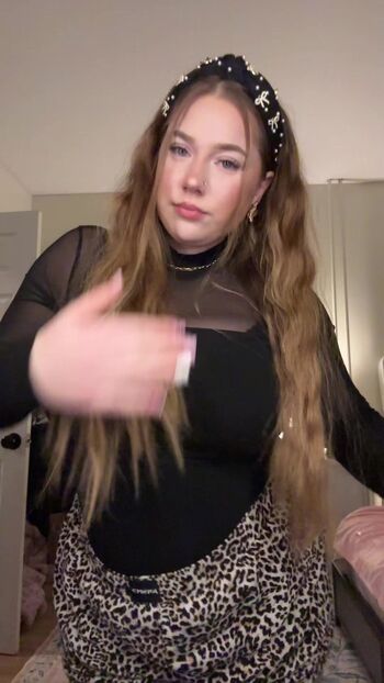 Full leaked Theycallmelilvan private onlyfans photo
