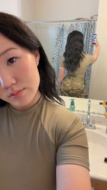 Full leaked Thick asian women private onlyfans photo