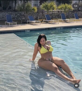 Thick Baddie