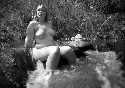 Full leaked Thornechan private onlyfans photo